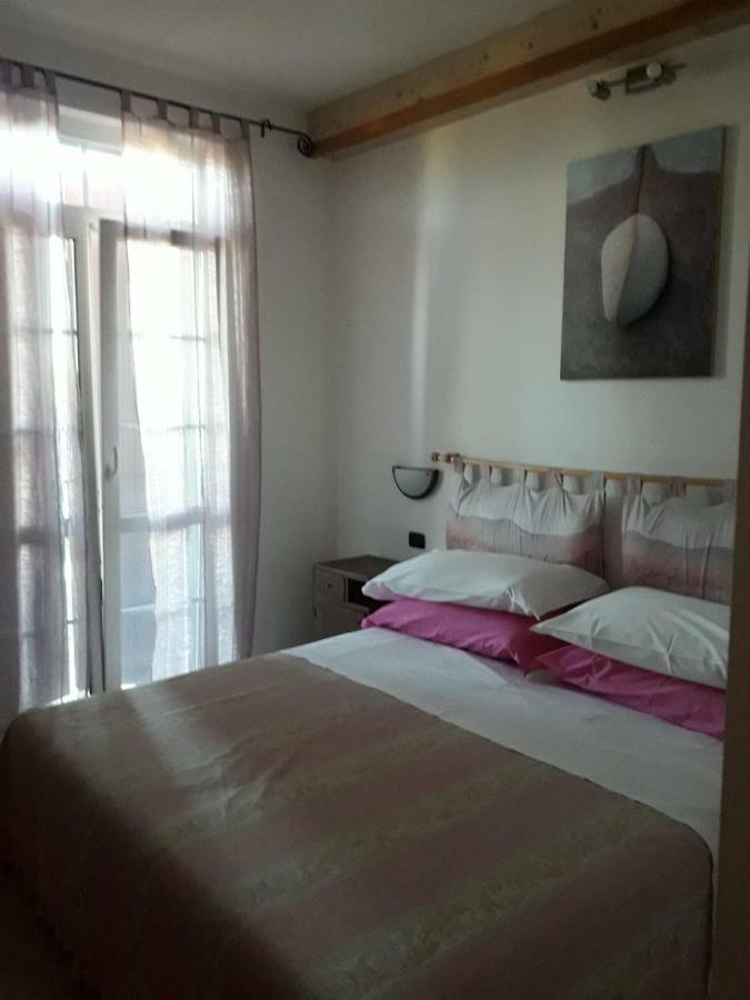 B&B Castellano Cerasolo Eksteriør billede